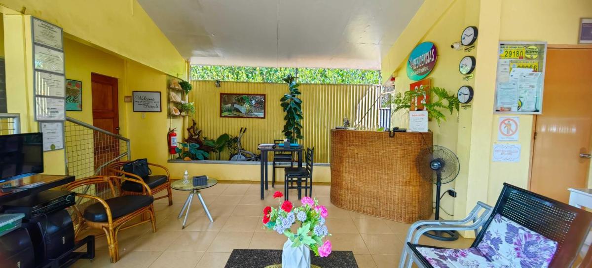 Las Residencias Bed and Breakfast - Housity