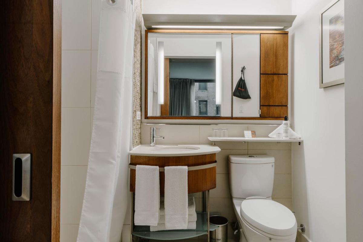 Club Quarters Hotel Grand Central, New York - Housity
