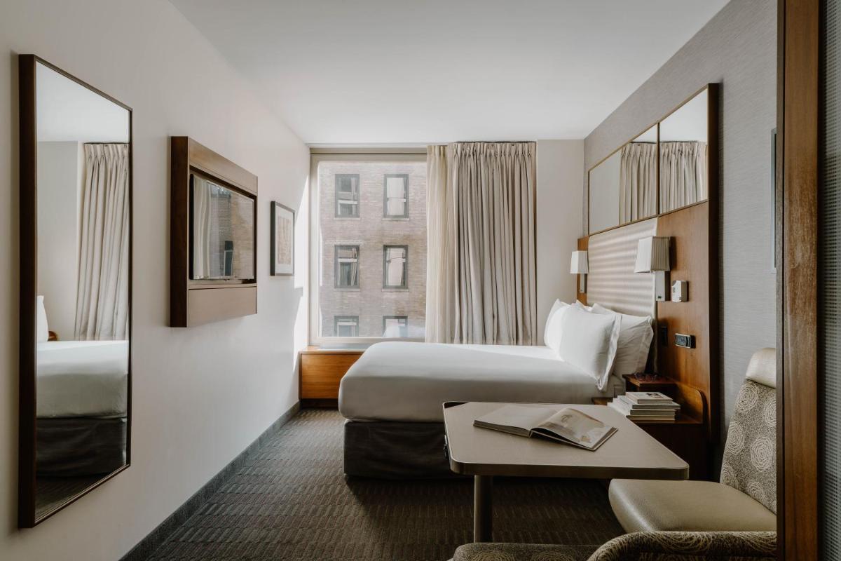 Club Quarters Hotel Grand Central, New York - Housity