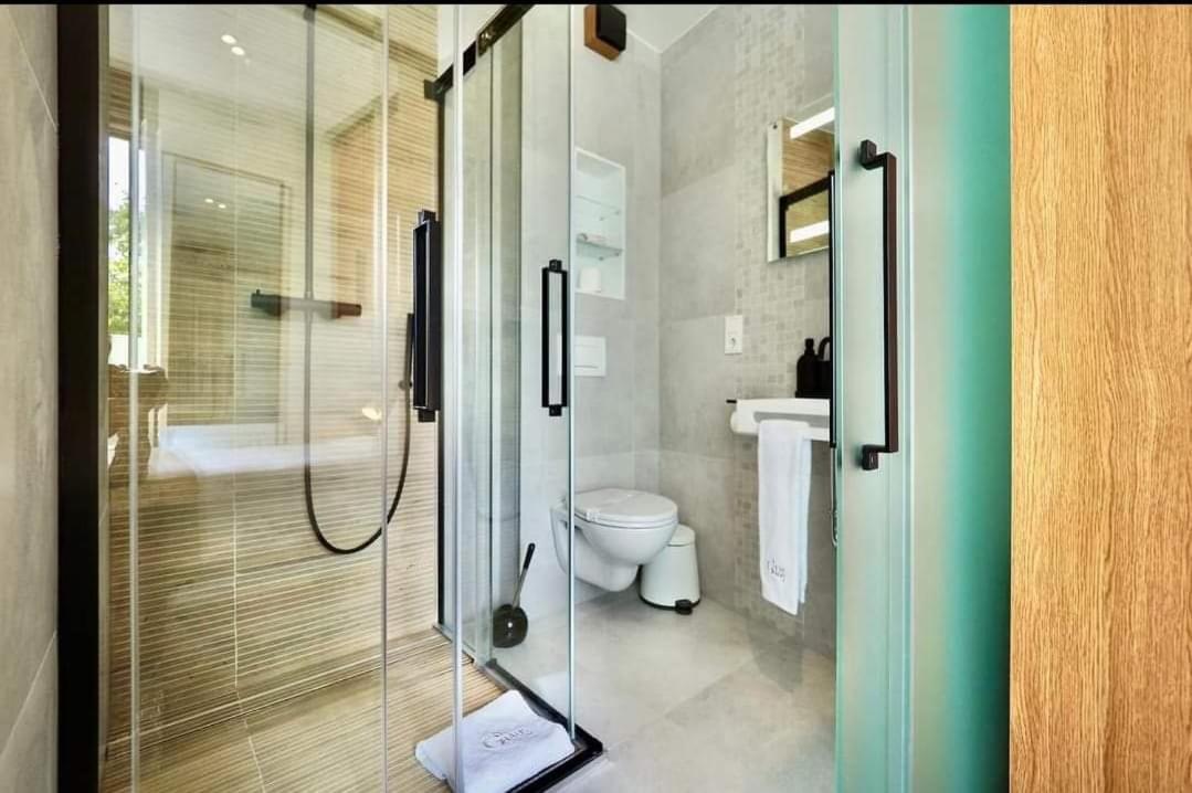 Guesthaus 1 - Housity