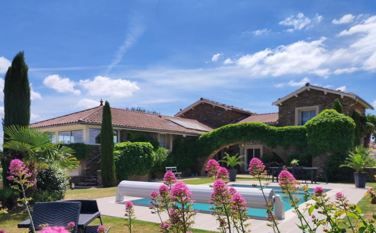Relais de navon - Housity