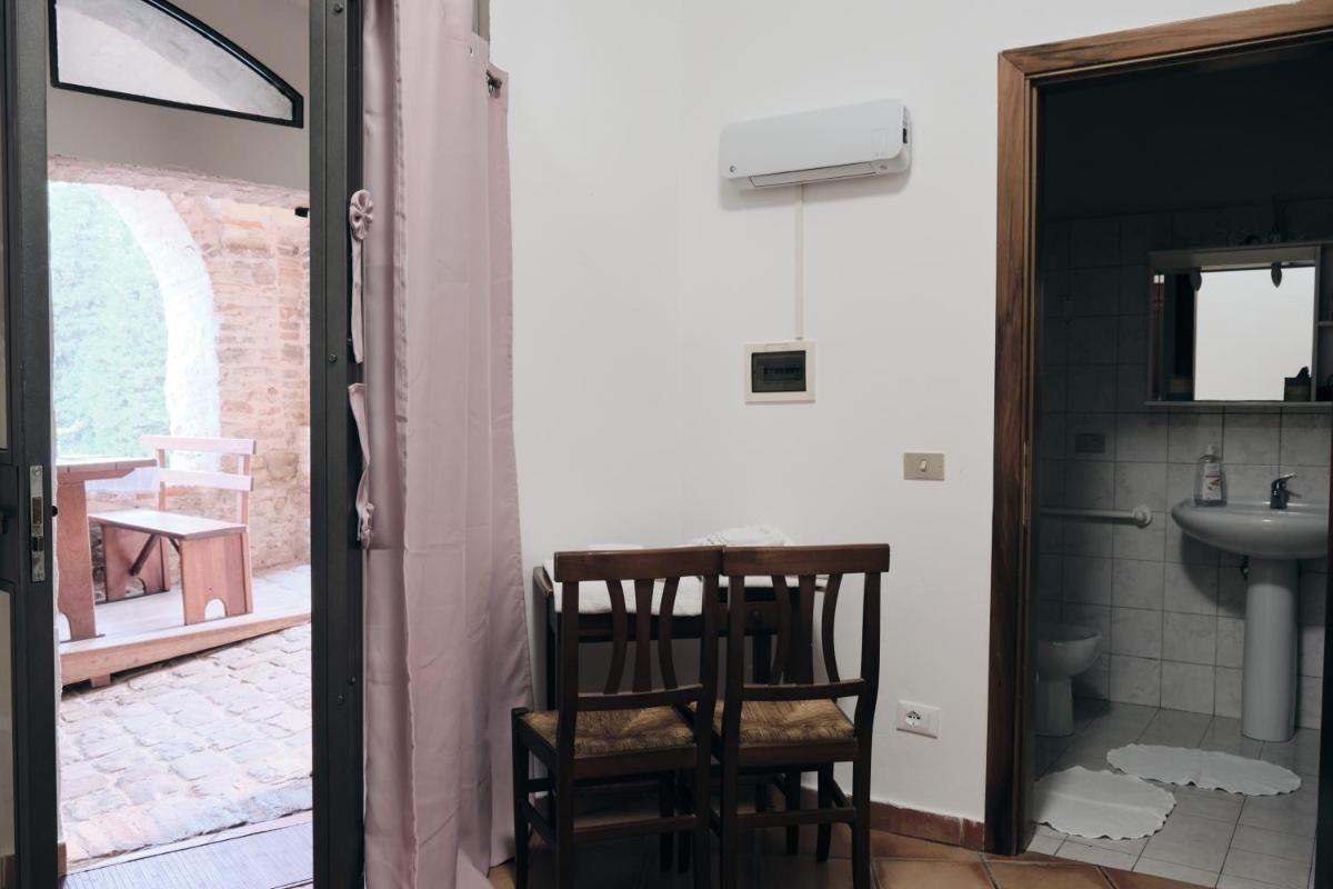 Le Copertelle Bed & Breakfast - Housity