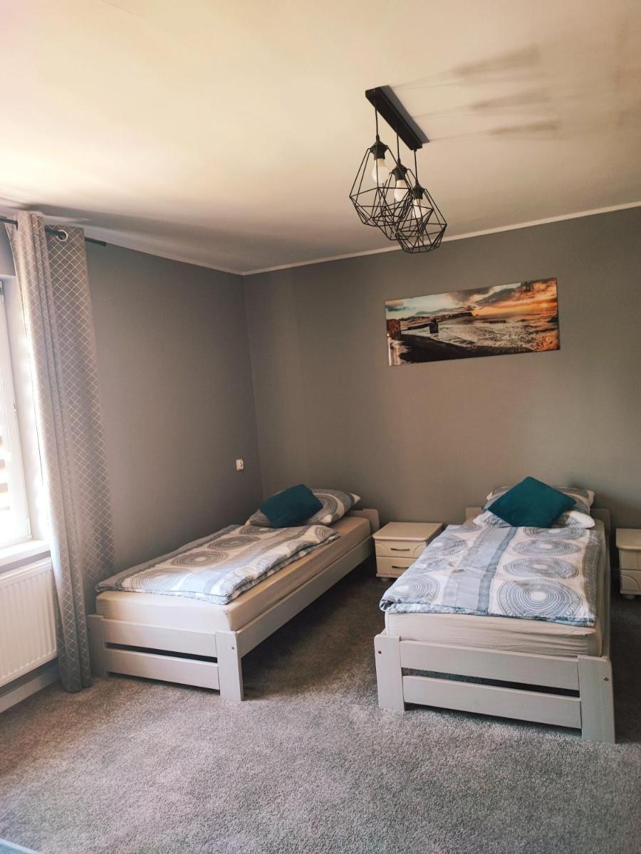 Samodzielne mieszkanie na parterze domu - Housity