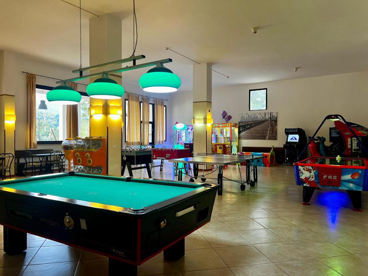 Hotel Faggio Rosso - Housity