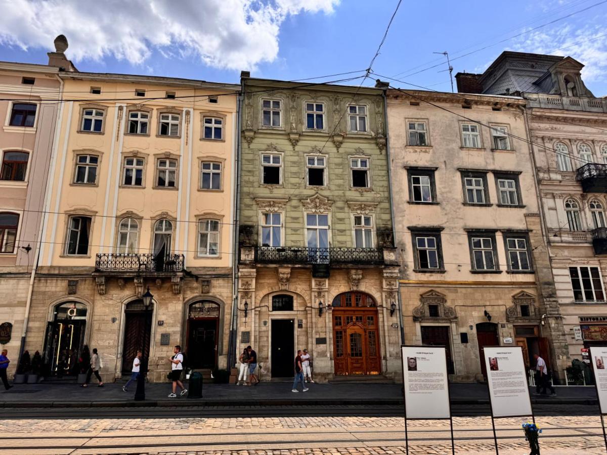 Апартаменти на Площі Ринок, 20 - Housity
