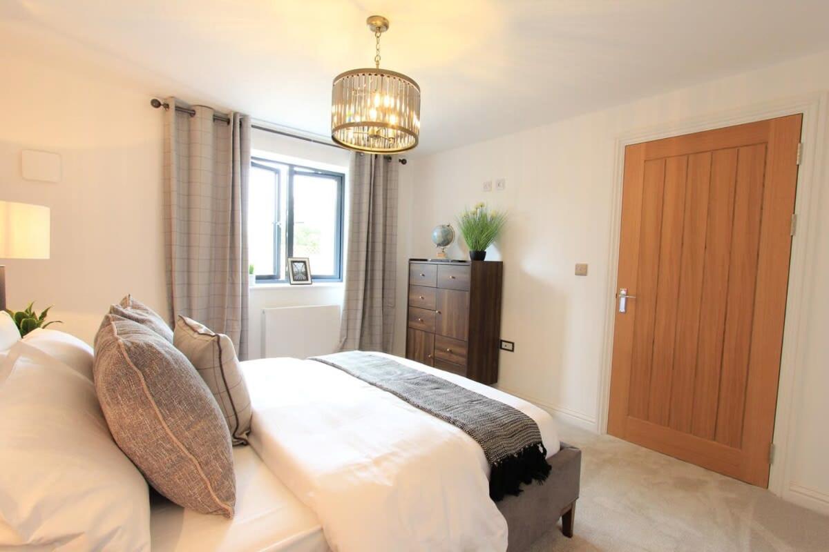 Cabot Mews Apartment 3 - Housity
