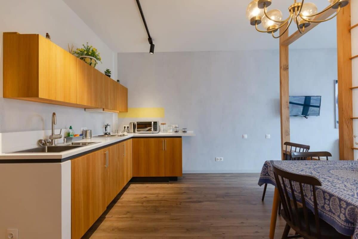 Apartment with Stunning view - Housity