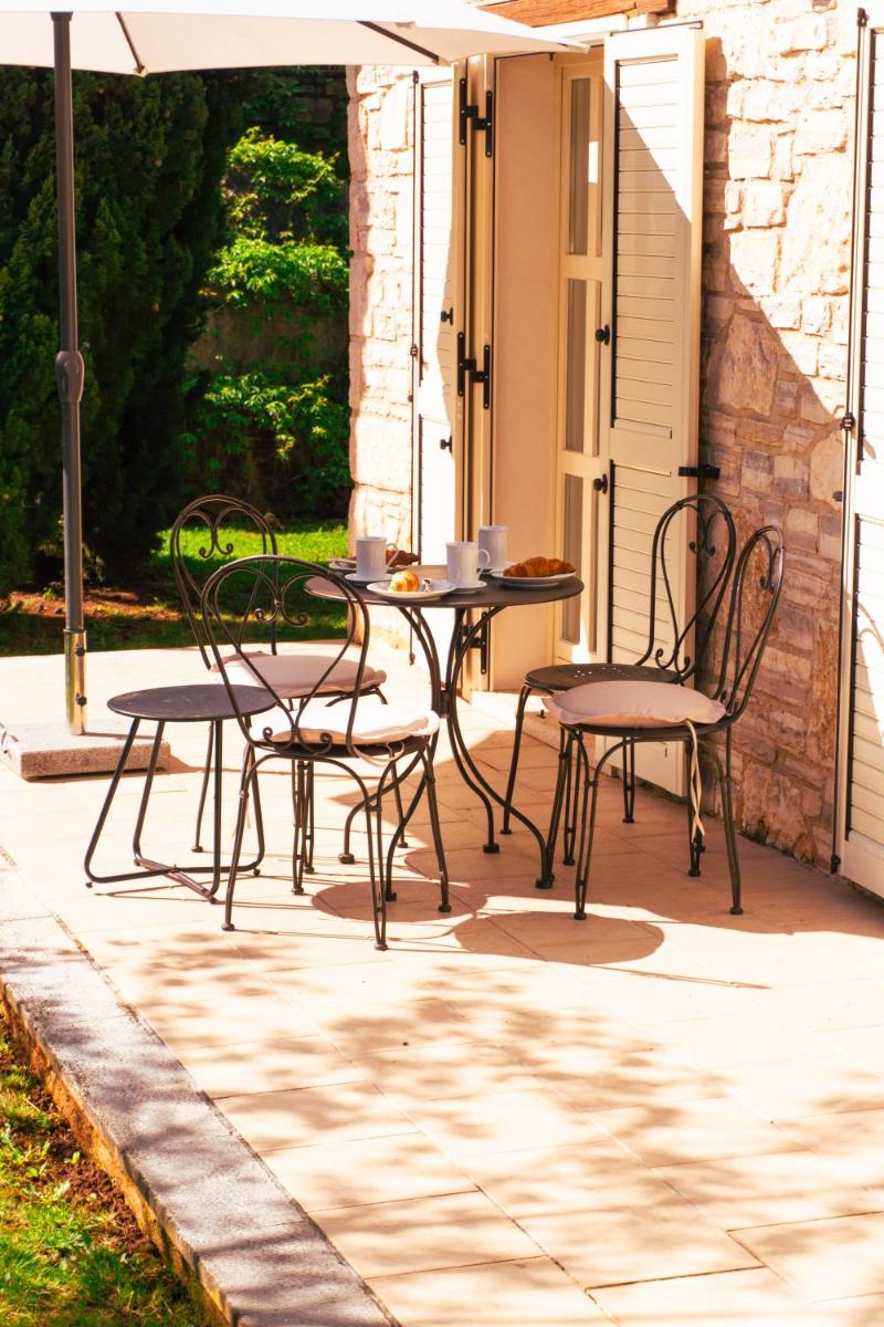 Villa Melissa - Istrisches Steinhaus mit Pool in guter Lage - Housity