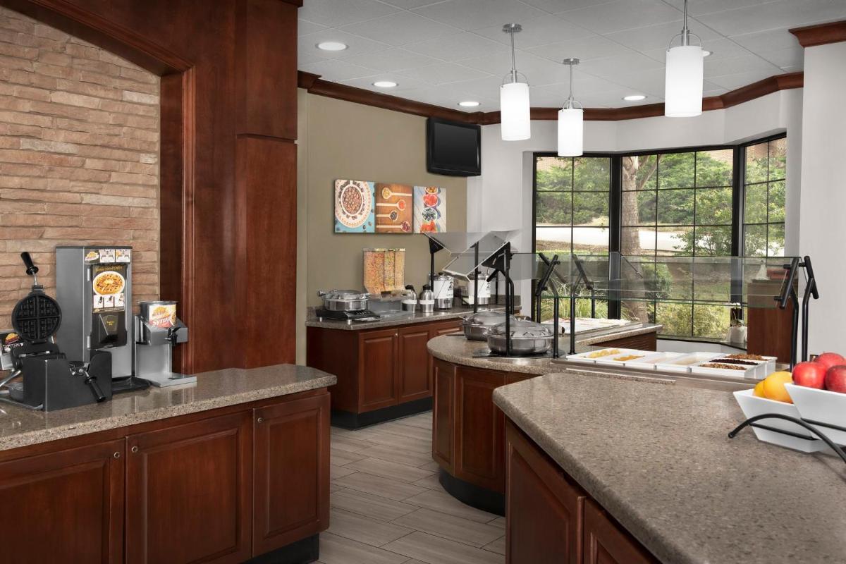 Staybridge Suites Columbia by IHG - Housity