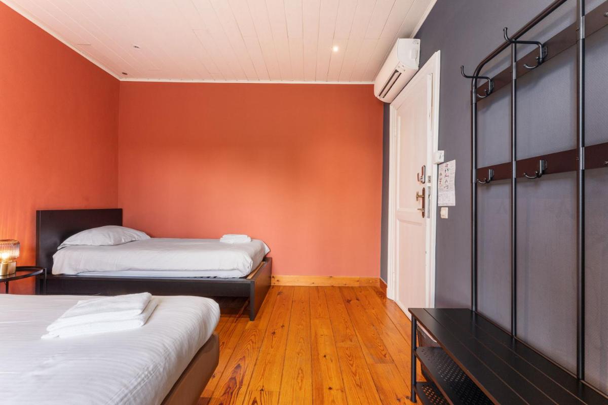 Lake Suites - Housity