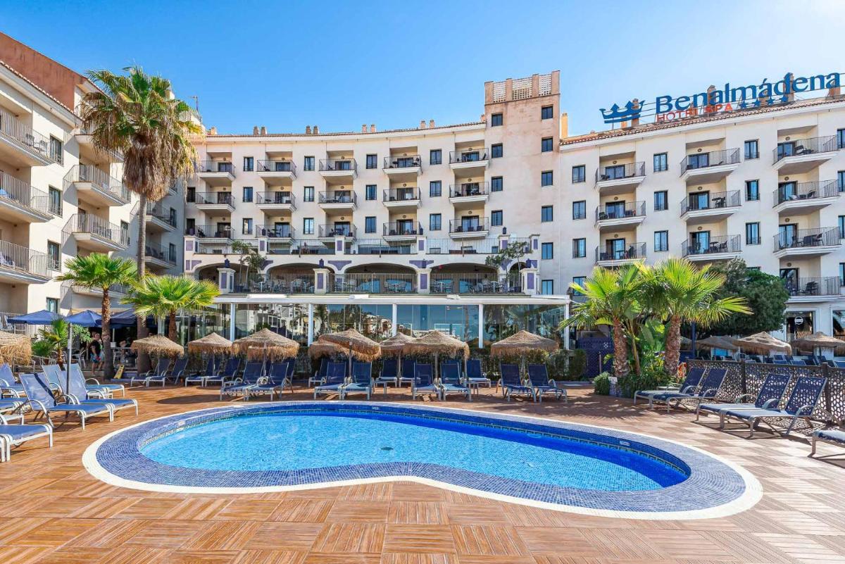 Piscina en o cerca de Benalmadena Palace Spa