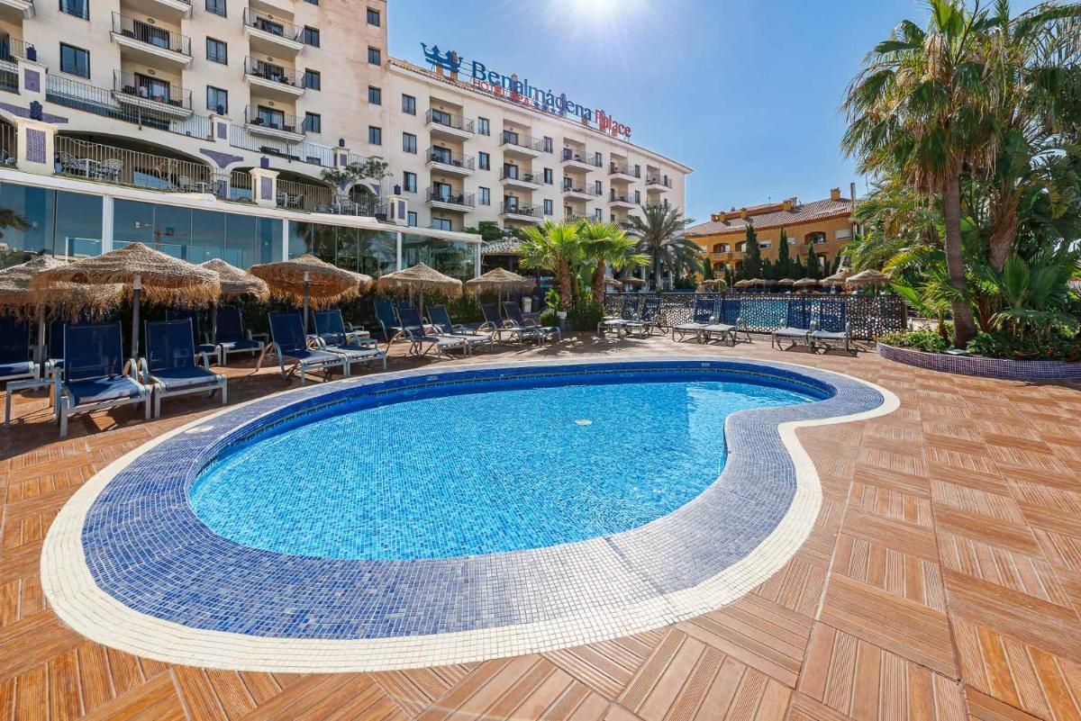 Piscina en o cerca de Benalmadena Palace Spa