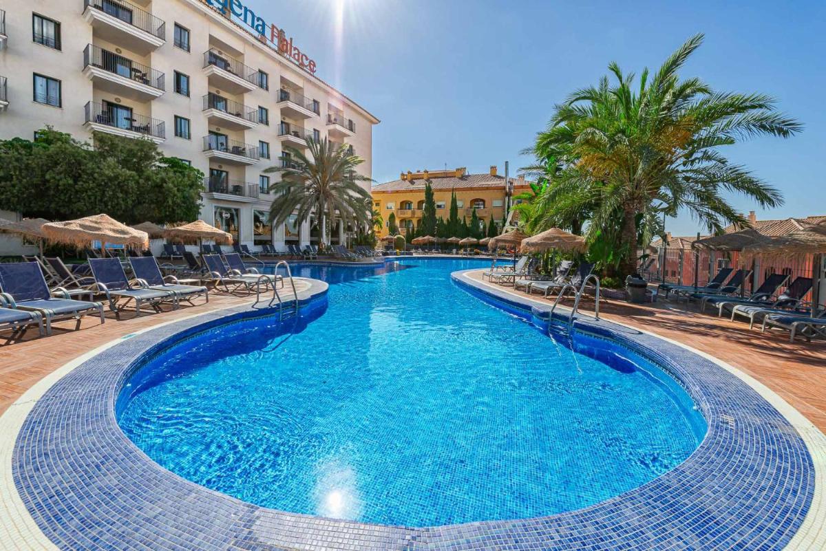Piscina en o cerca de Benalmadena Palace Spa