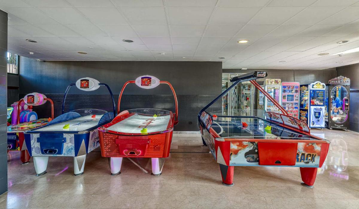 Sala de juegos en Benalmadena Palace Spa