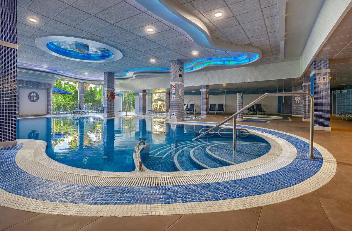 Piscina en o cerca de Benalmadena Palace Spa