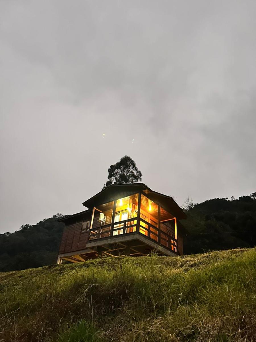 Cabana das Montanhas - Housity