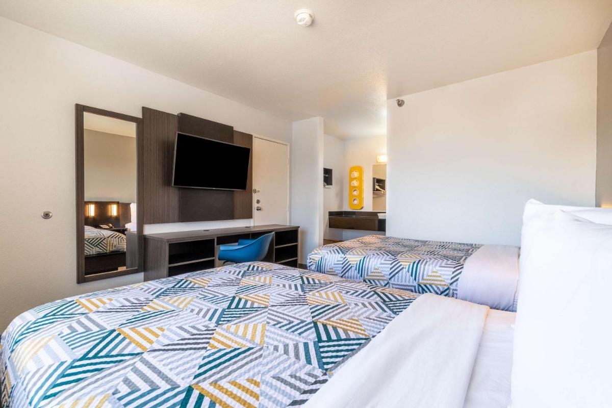 Motel 6-Rolling Meadows, IL - Chicago Northwest - Housity