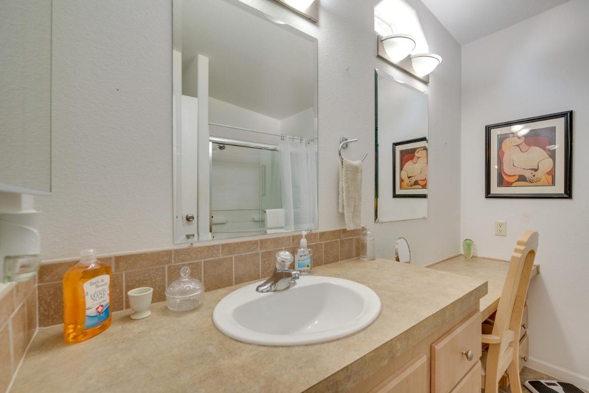 Near Golf and Dining Wildwood Vacation Rental! - Housity