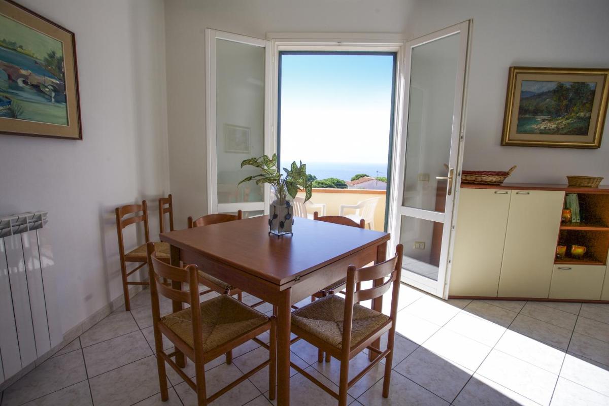 Bougainvillea Primo Piano - Goelba - Housity