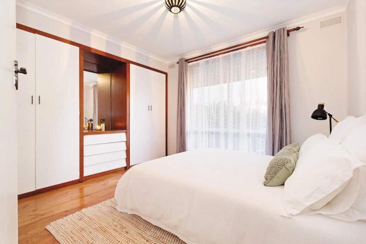 Make Yourself At Home 2 - Housity