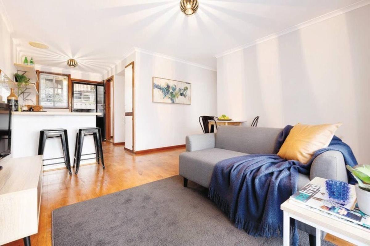 Make Yourself At Home 2 - Housity