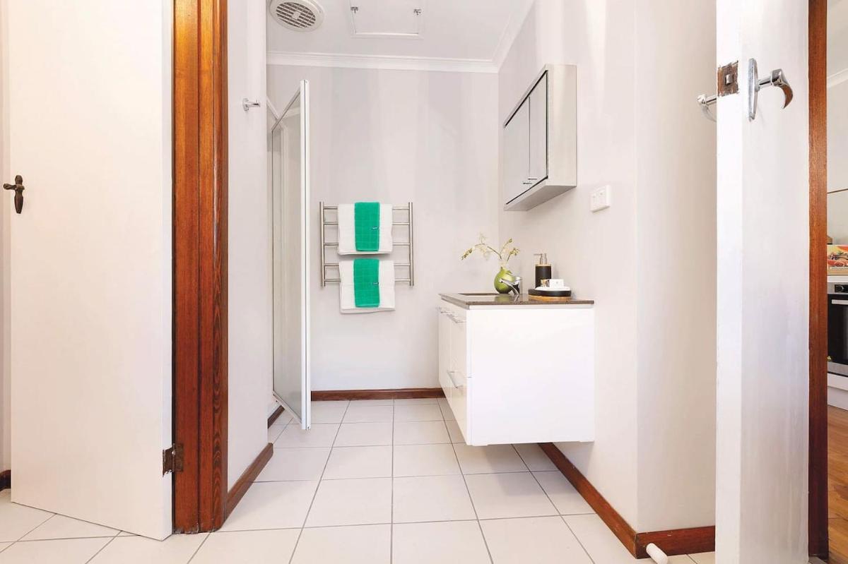Make Yourself At Home 2 - Housity