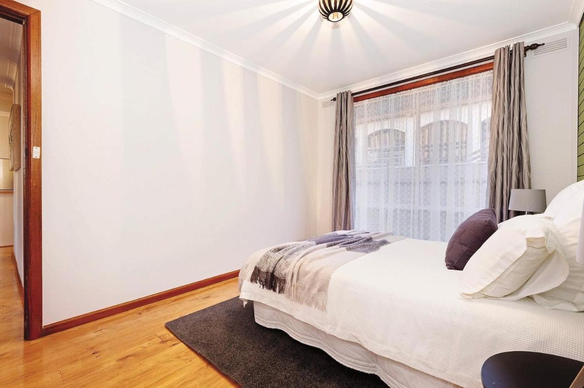 Make Yourself At Home 2 - Housity