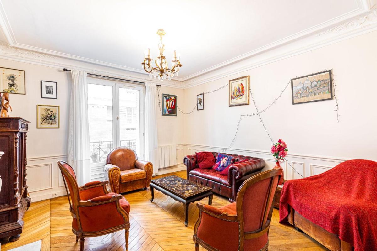 GuestReady - Parisian getaway in the 10th Arr. - Housity