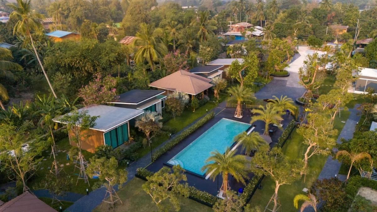 SeeView Resort (ซีวิว รีสอร์ต) - Housity