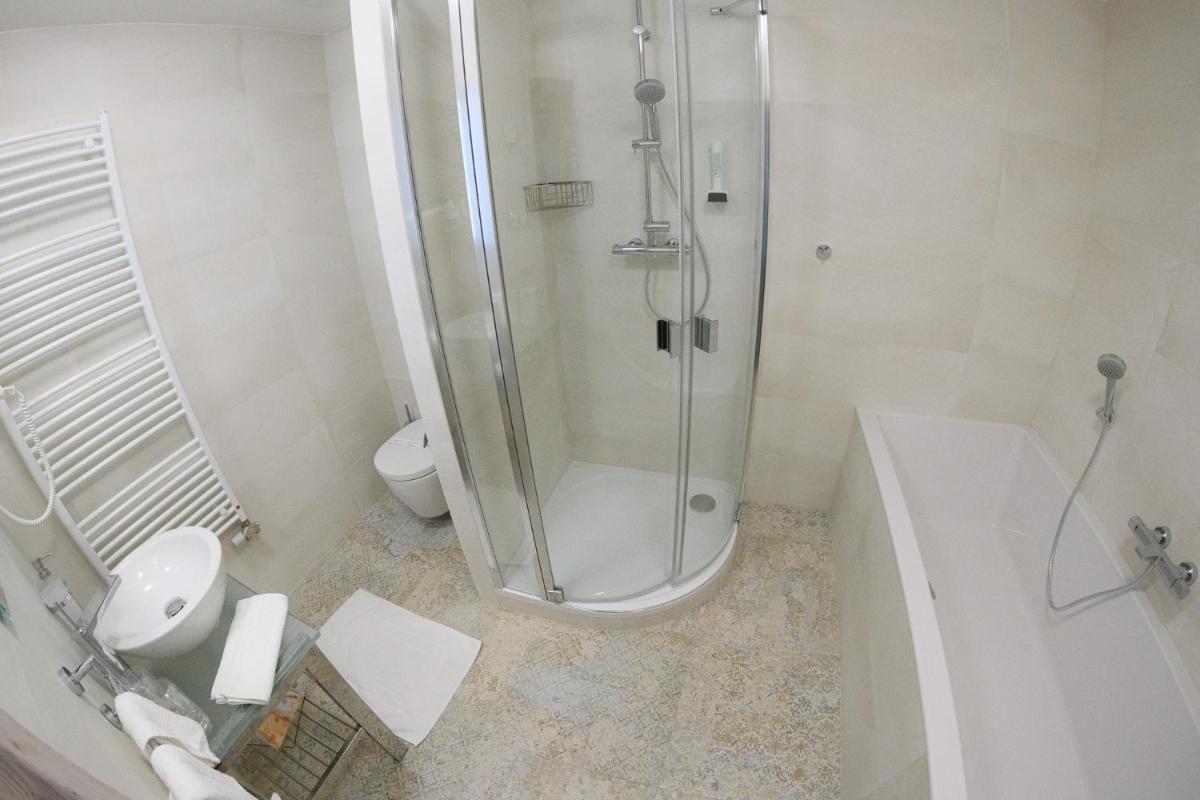 Košice Hotel - Housity