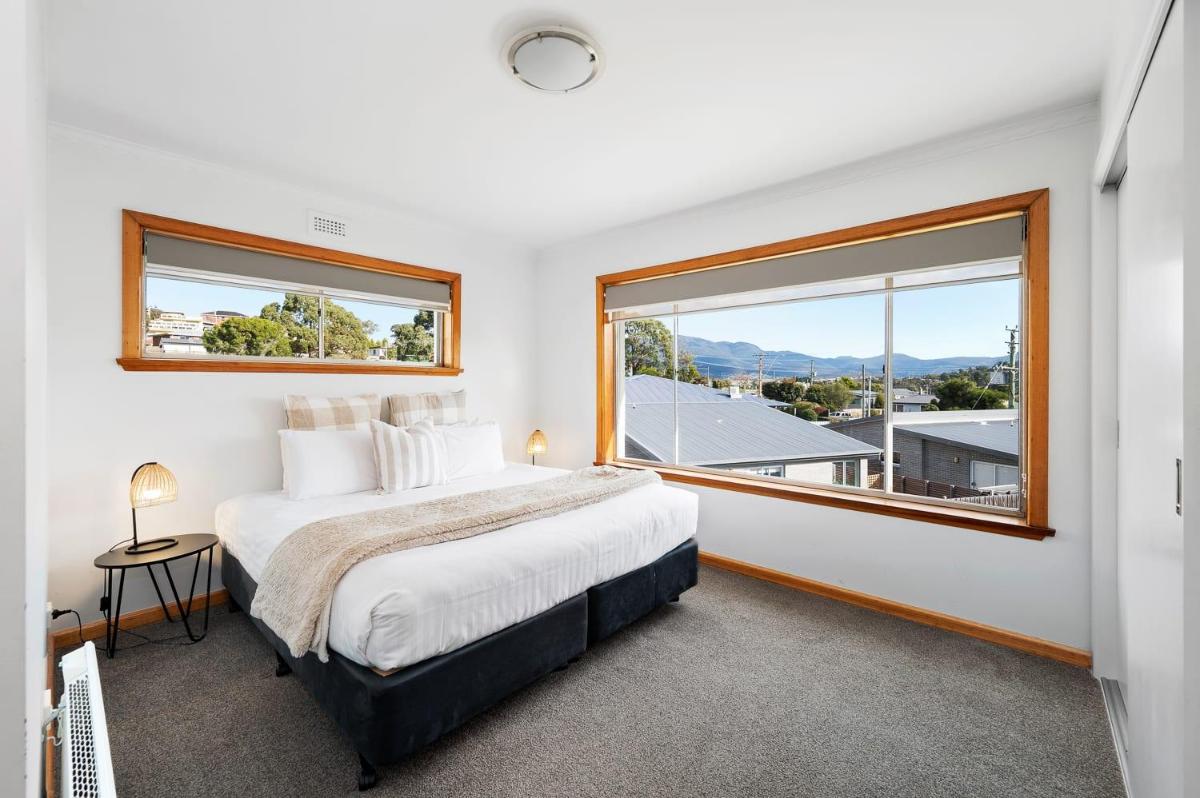 Suitetrails - Residence at 165 Great for large groups Sleeps 11