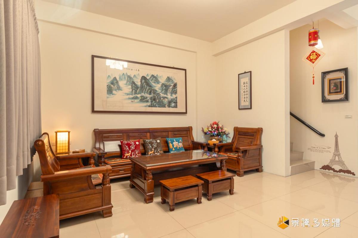 Hong Lai Guest House - Housity