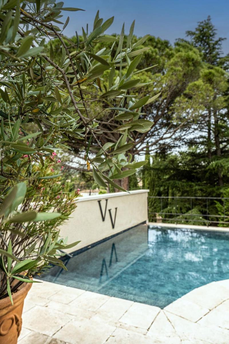 Piscine de l'établissement Le Vallon de Valrugues Hotel Spa & Villas ou située à proximité