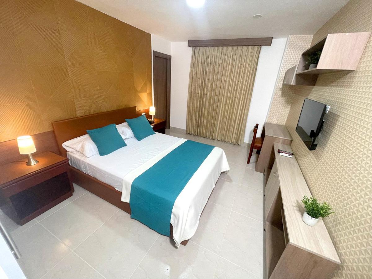 Hotel Prado 72 INN - Housity