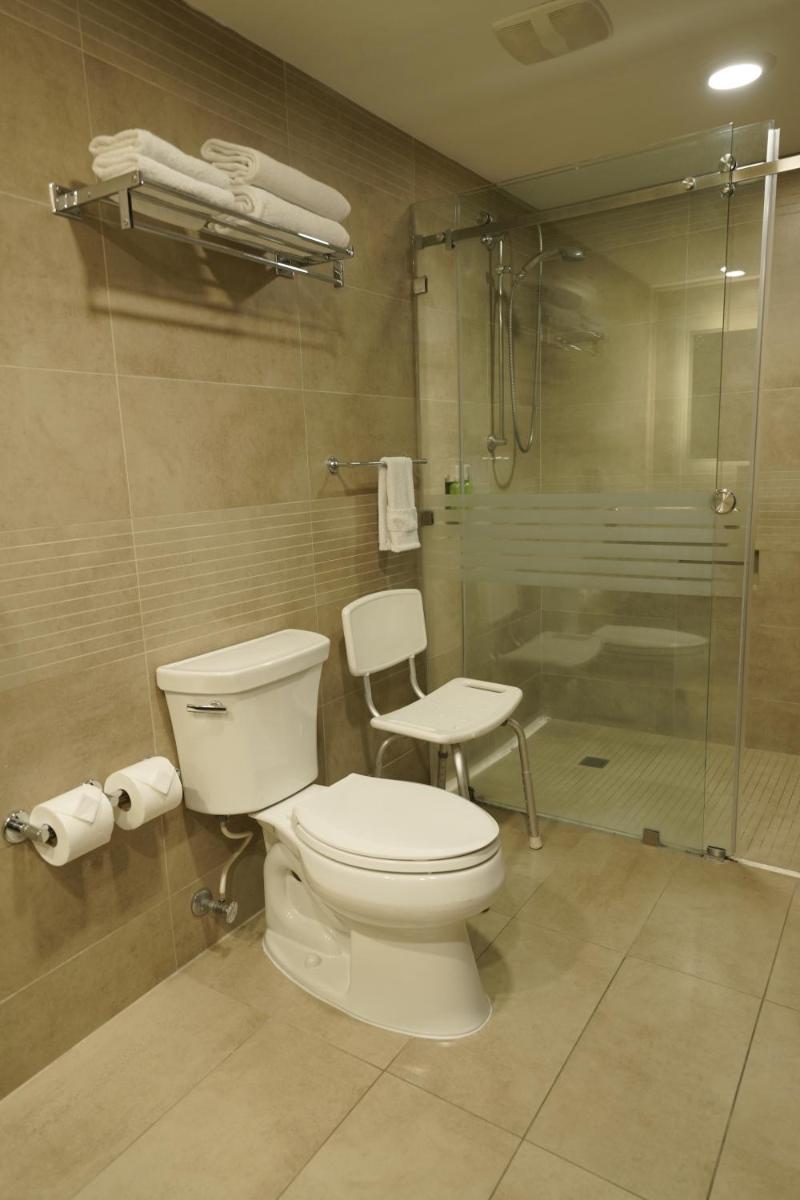 Holiday Inn Guatemala, an IHG Hotel - Housity