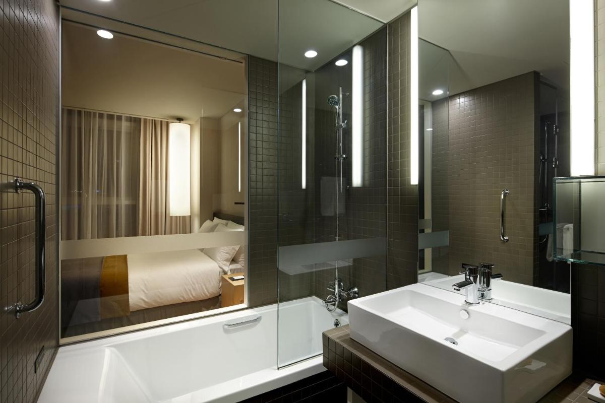 Shilla Stay Guro - Guro Digital Complex Station - Housity