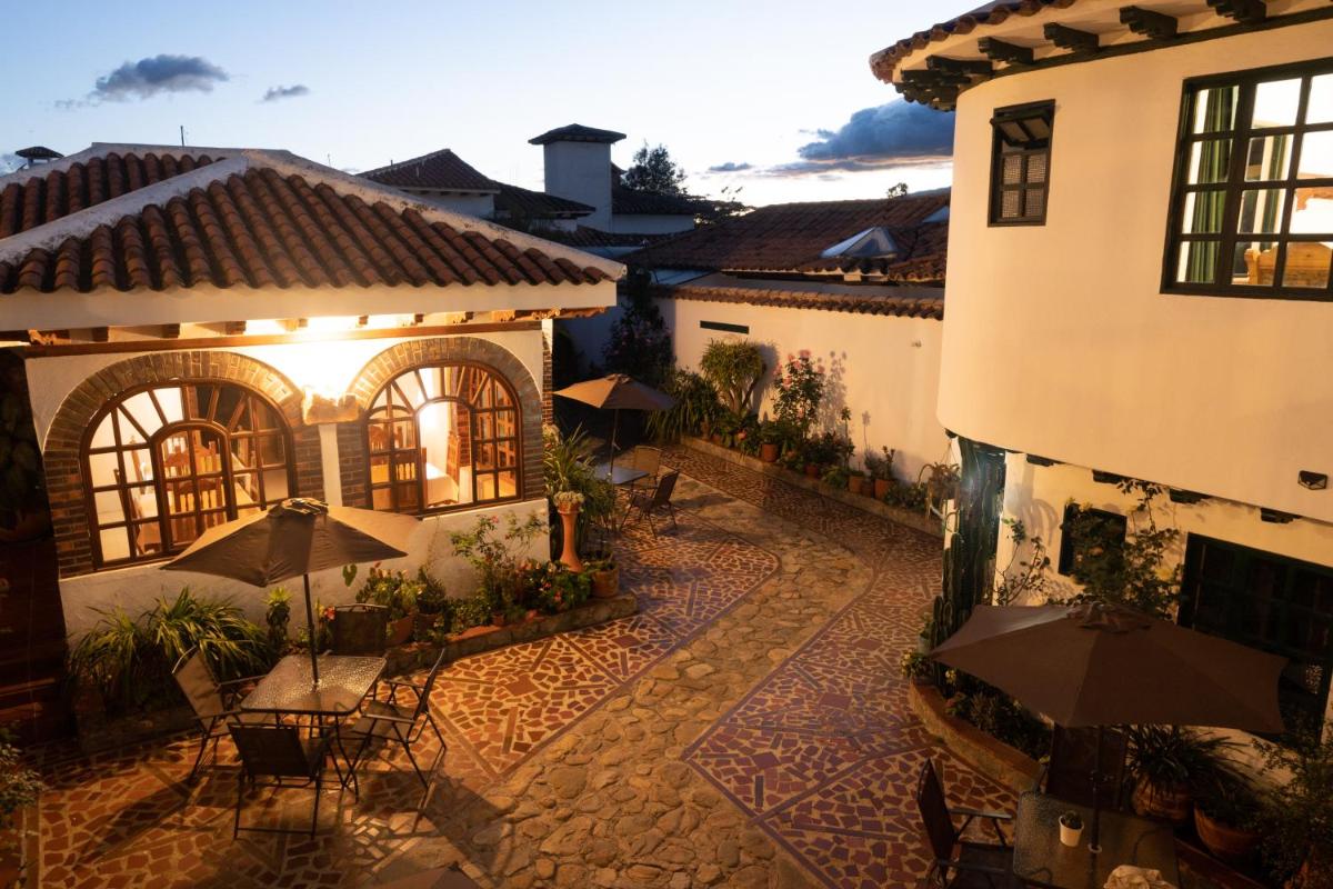 Hotel Beth Sarim - Housity