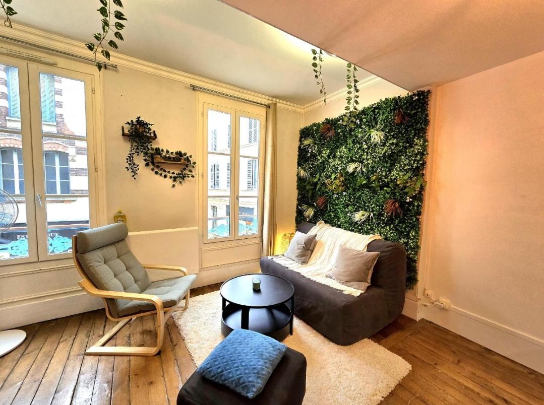 Bienvenue dans la Jungle - Housity