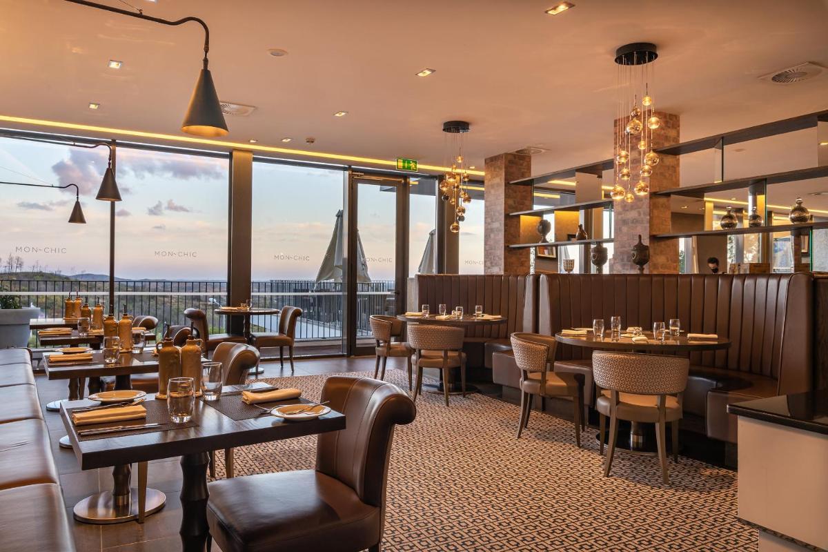 Um restaurante ou outro lugar para comer em Monchique Resort & Spa