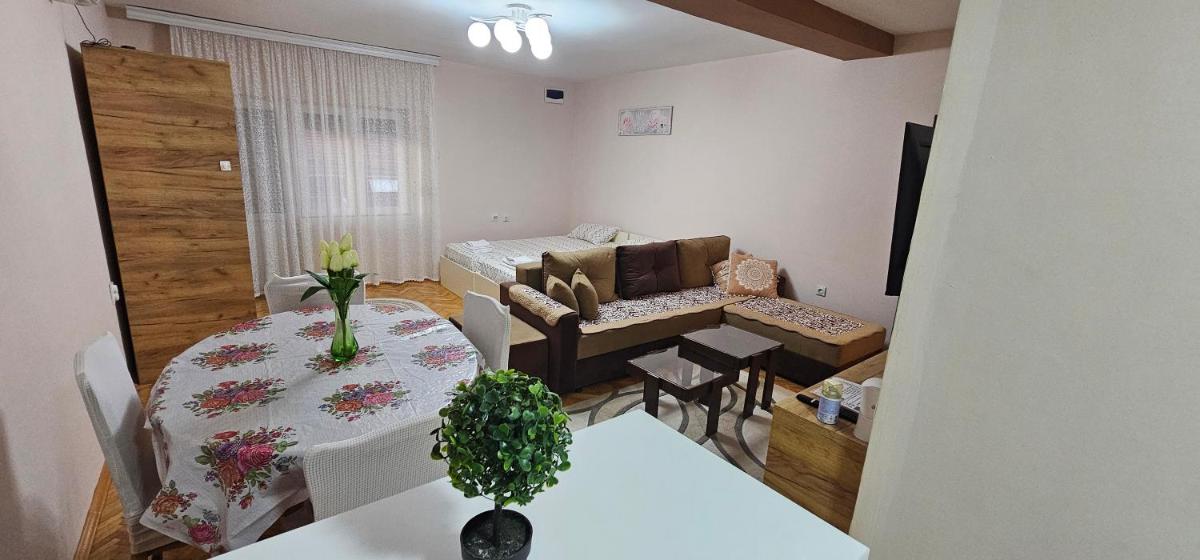 Stavrov Apartment - Housity