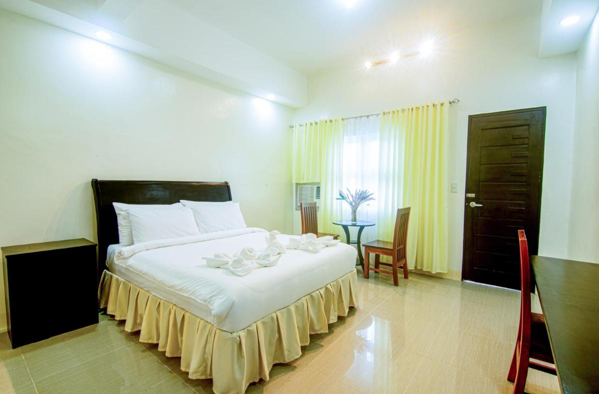 Boulder-Bay Residences - Housity