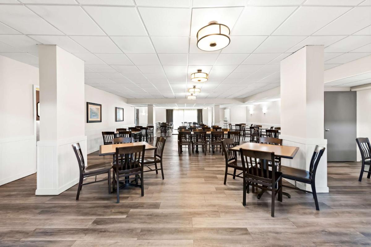 Best Western State Fair Inn - Housity