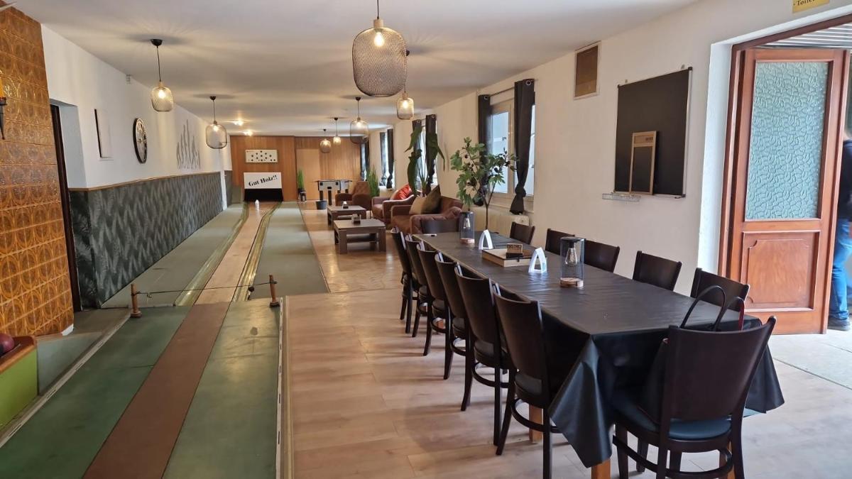 Hotel Engelskirchen - Housity