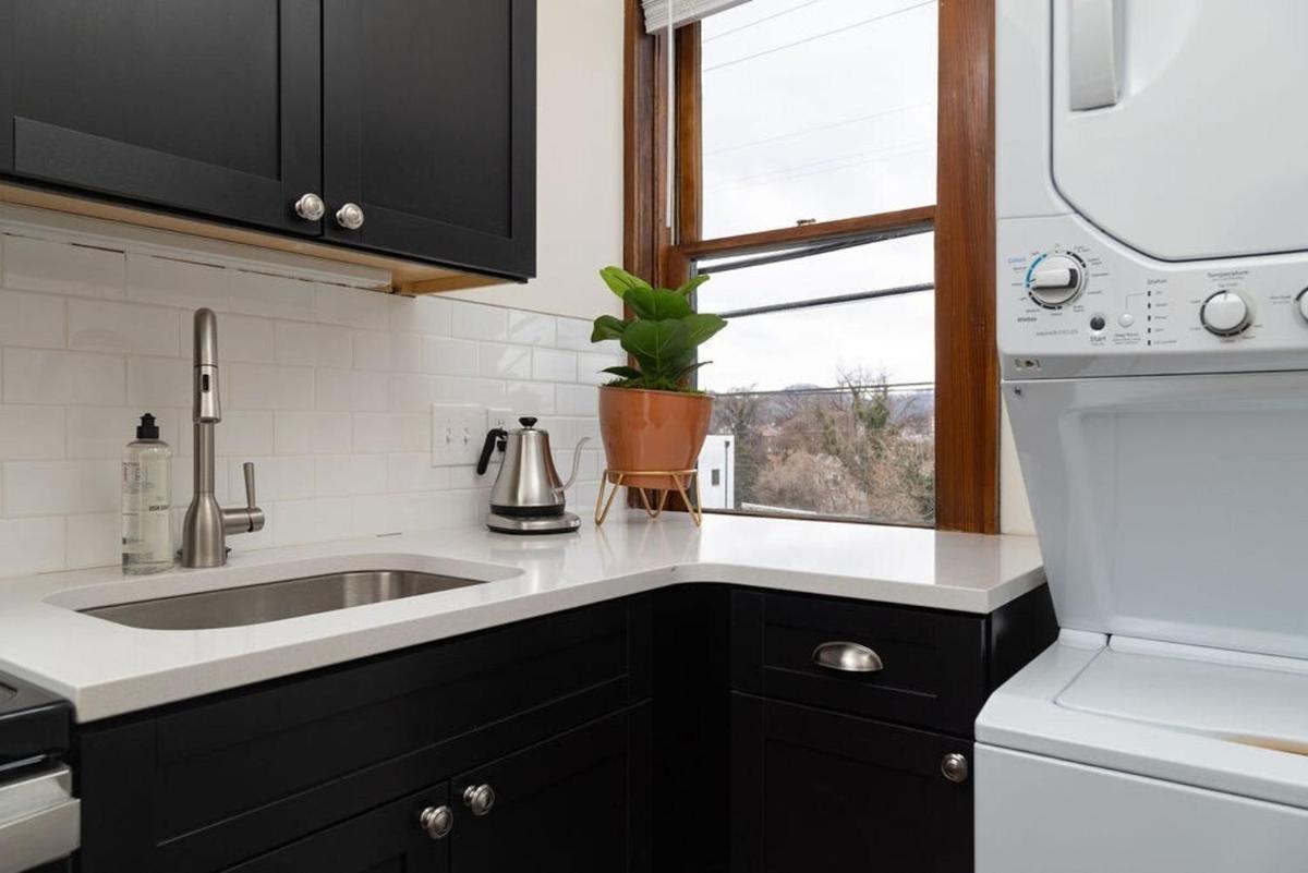 Luxury Multi-unit Historic Building Near Downtown - Housity
