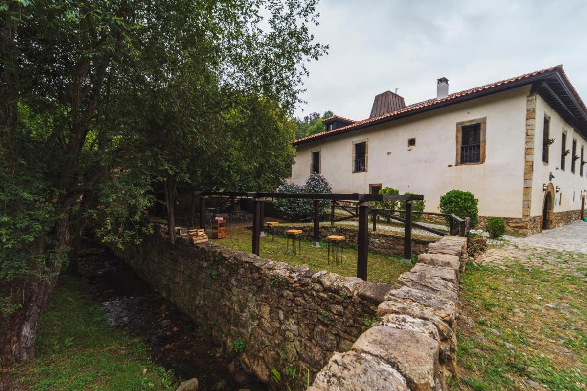 Hotel Palacio de Arriba - Housity