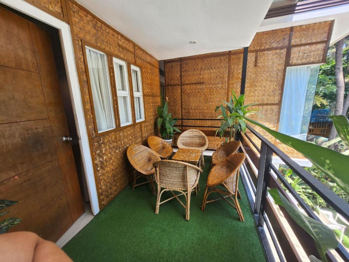 Beach Resort in Zambales S1 - Housity