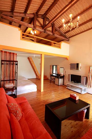 Meihua Lake Leisure Farm - Housity