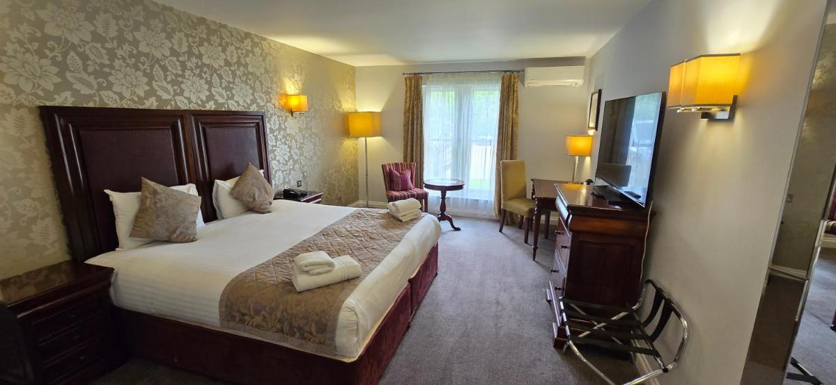 Shendish Manor Hotel & Golf Course - Housity