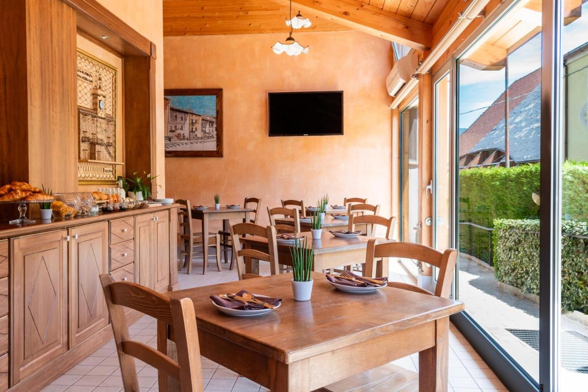 Albergo Il Giardino del Rio - Housity