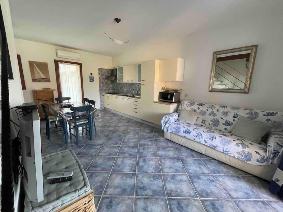 Casa Sassi with swimming pool, 2 bedrooms - Housity